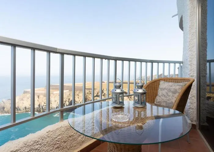 Live San Marcos Callao Con Balcon Y Vista Al Mar